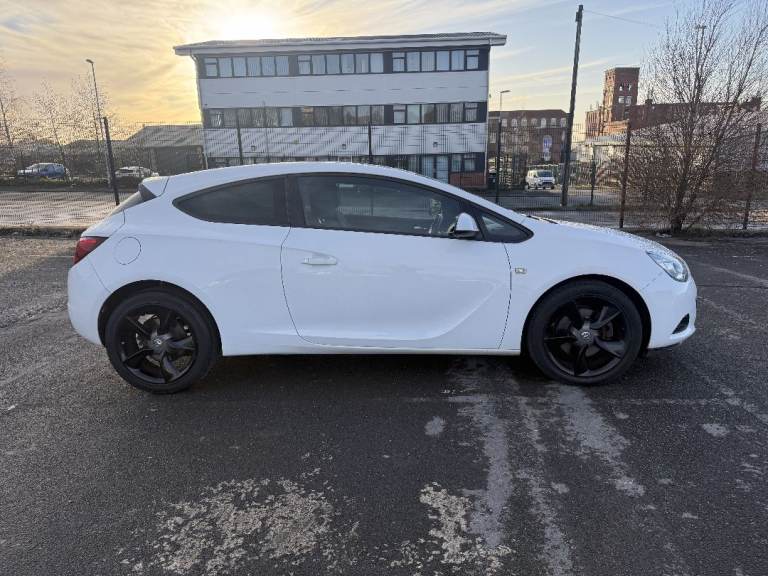 Vauxhall Astra GTC Sport 2015