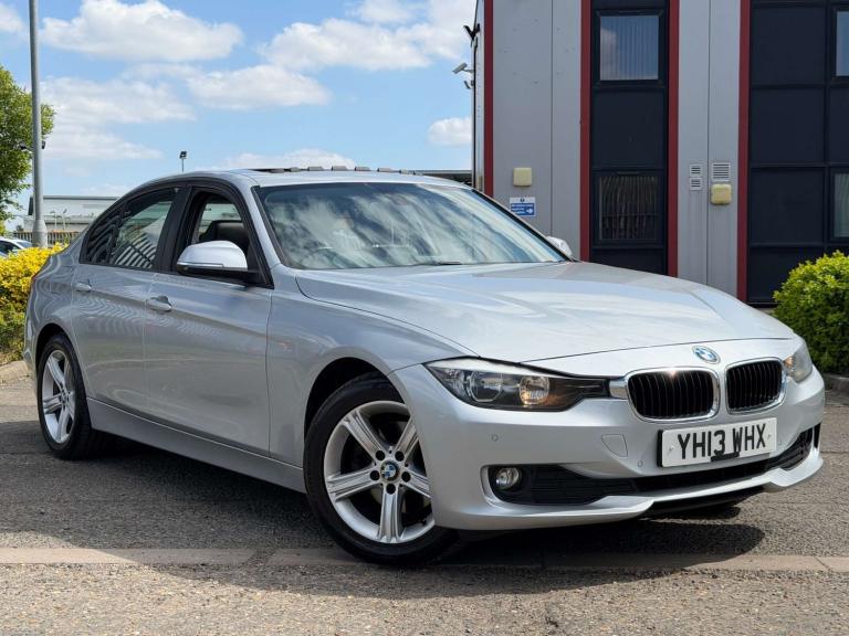 2013 BMW 3 Series 2.0 320d xDrive SE 4WD 4dr Saloon Diesel Manual
