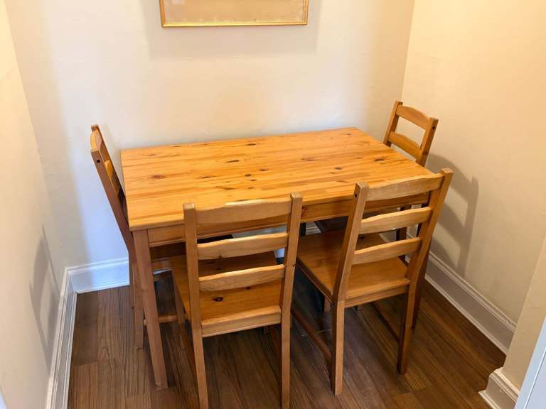 Dining room table and four chairs