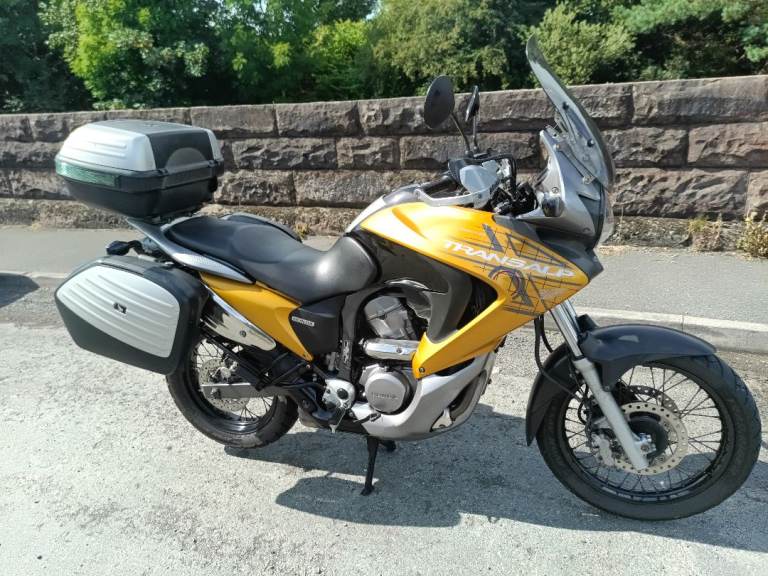 Honda Transalp XL700VA