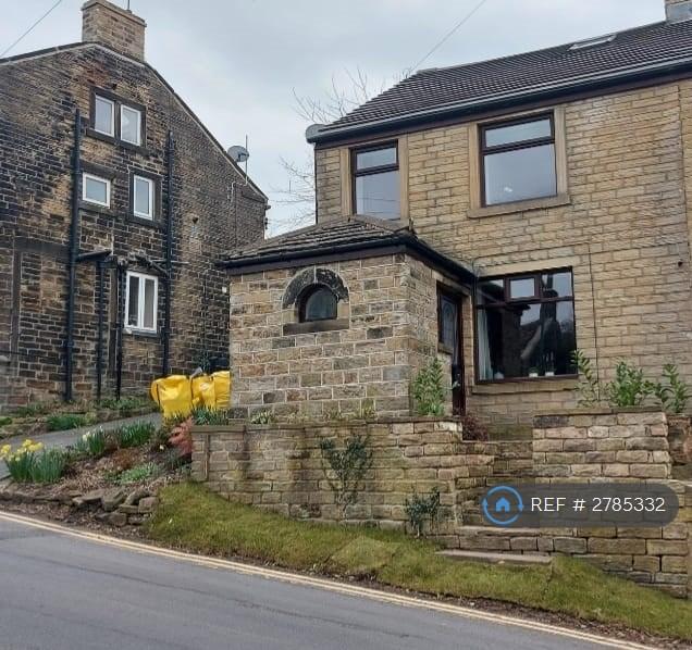 4 bedroom house in Sude Hill, New Mill, Holmfirth, HD9 (4 bed) (#2785332)