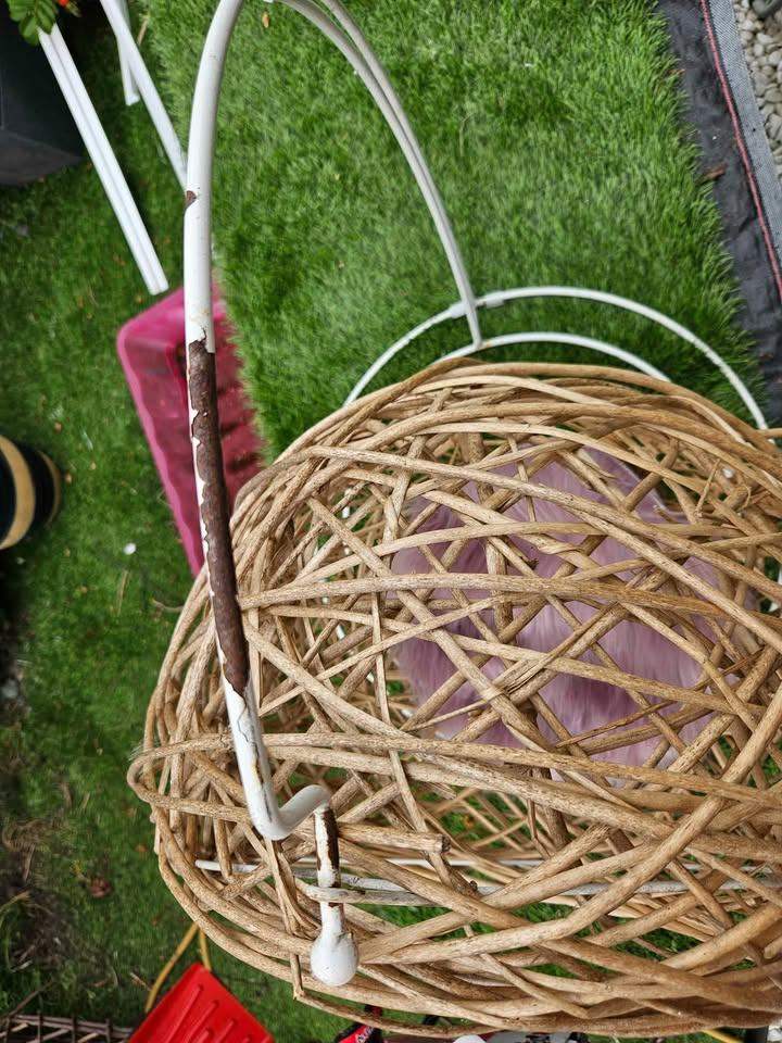 Small cat wicker hammock