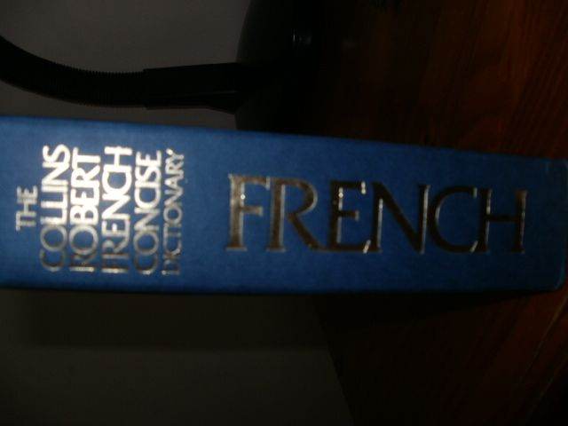 THE COLLINS ROBERT FRENCH CONCISE DICTIONARY (HARDBACK)