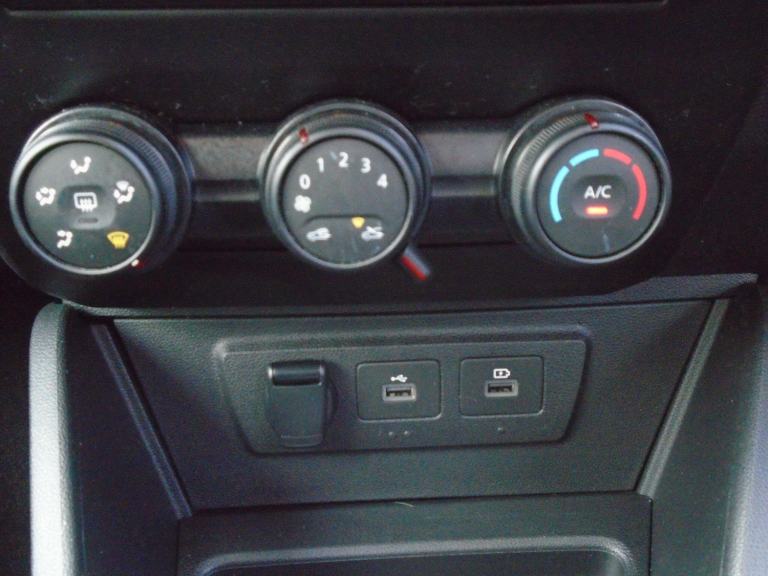 2022 Dacia Duster 1.0 TCe 90 Comfort 5dr HATCHBACK PETROL Manual