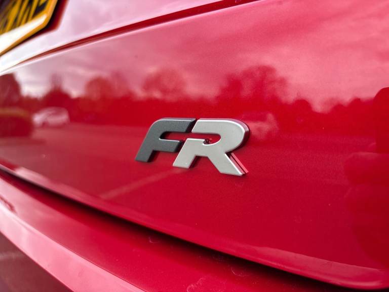 2025 SEAT Arona 1.0 TSI 115 FR Black Edition 5dr Hatchback PETROL Manual