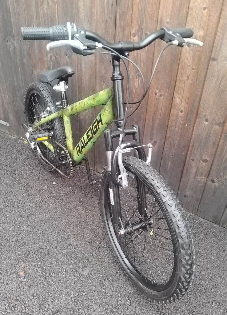 image for A fully reconditioned kids Raleigh mountain bike 20" wheels 