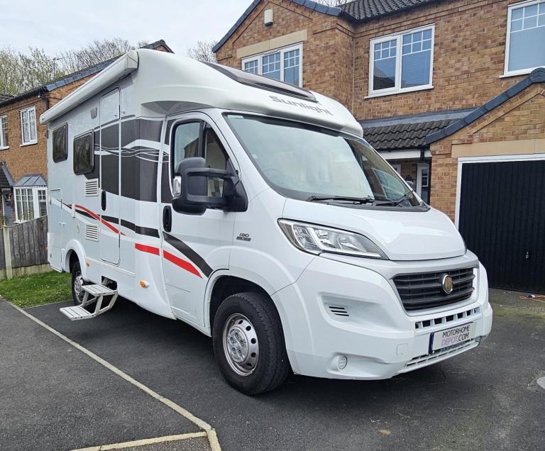 Dethleffs Sunlight T60 - 2015 - End Bedroom with  Large Garage - FOR SALE