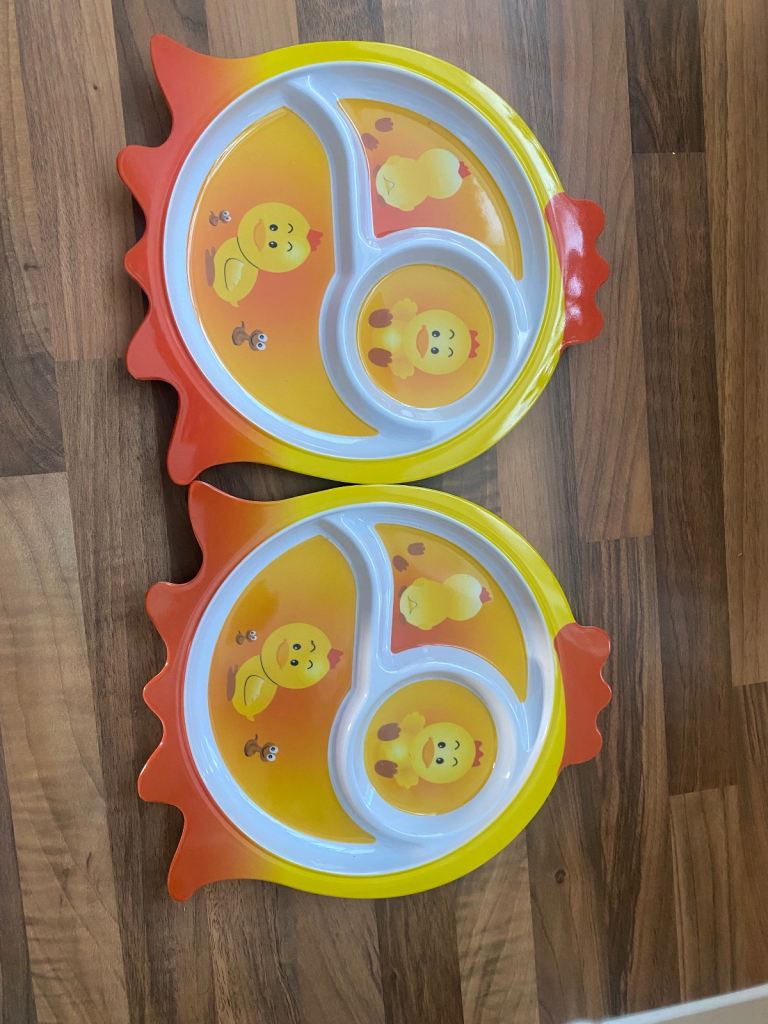 3 section chicken plates . 