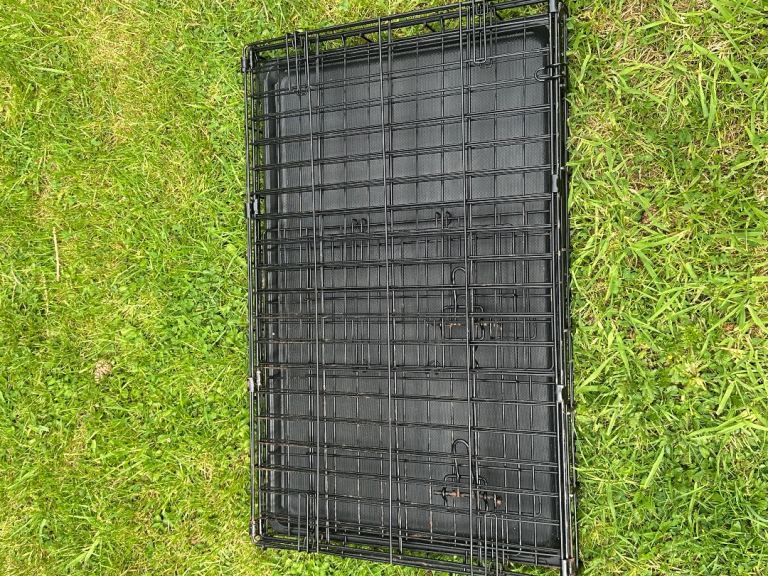 Dog/puppy crate