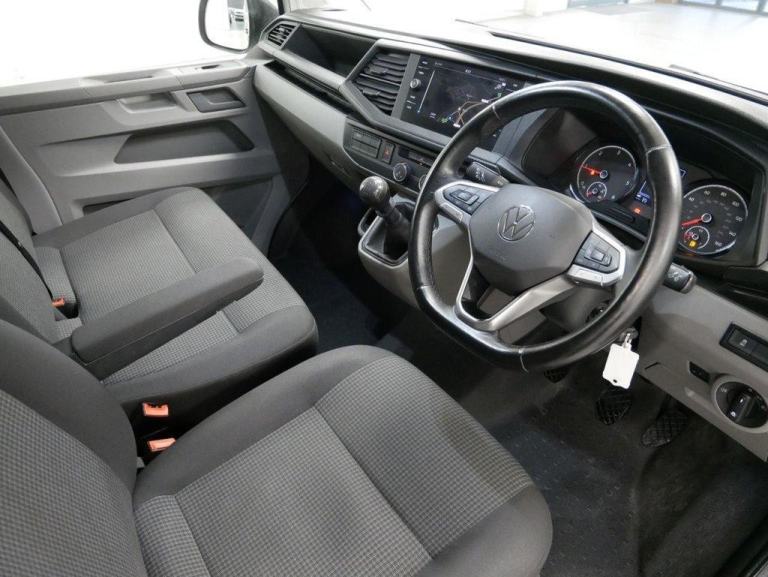 2021 VW TRANSPORTER T32 2.0 TDI 150 BHP SWB BUSINESS PACK ( SAT NAV + AIR CON )