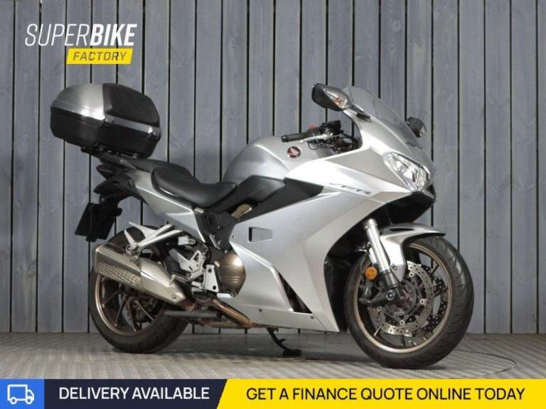 2019 68 HONDA VFR800