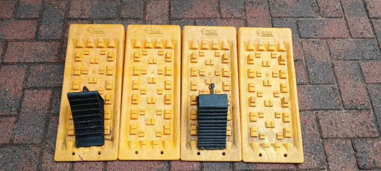 Camper van/motorhome ramps