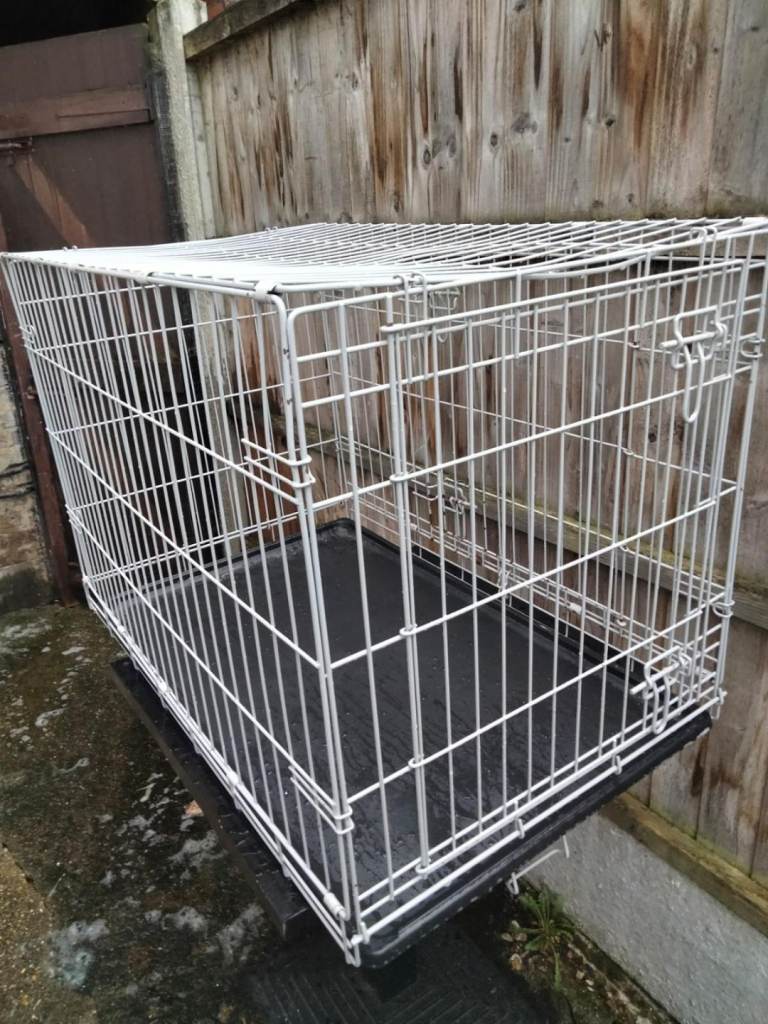 Dog crate 