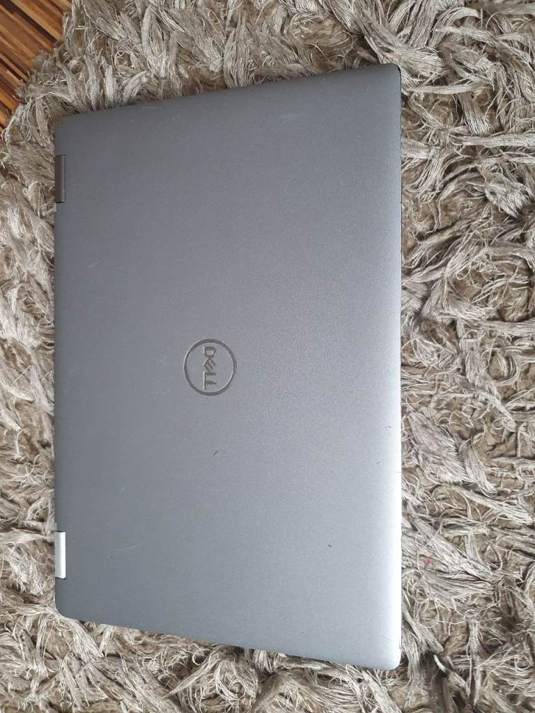 Hi for sale laptop.