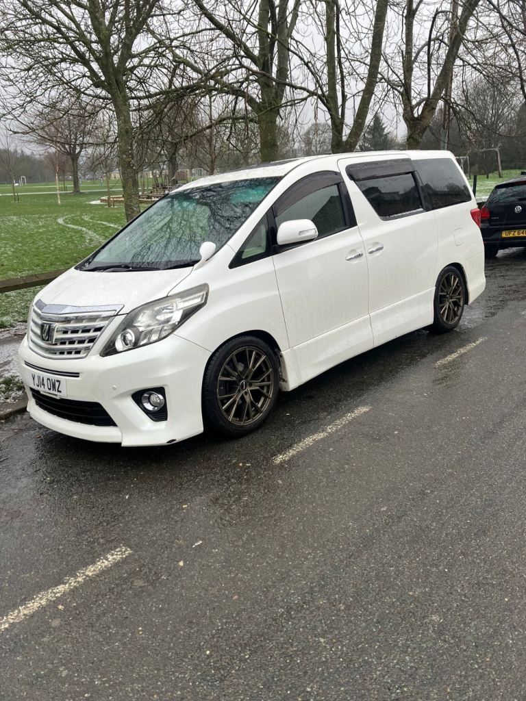 2014 (14) TOYOTA ALPHARD 2.4 PETROL 