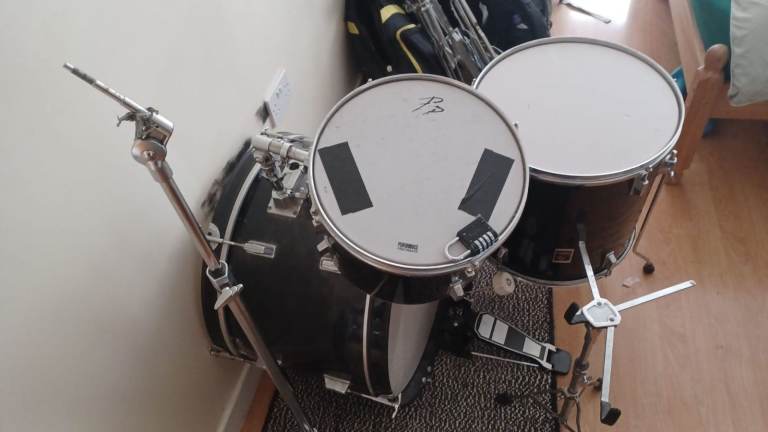 Drum Kit/Shell – Partially Complete / Needs Some TLC
