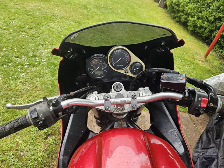Yamaha Fazer 600