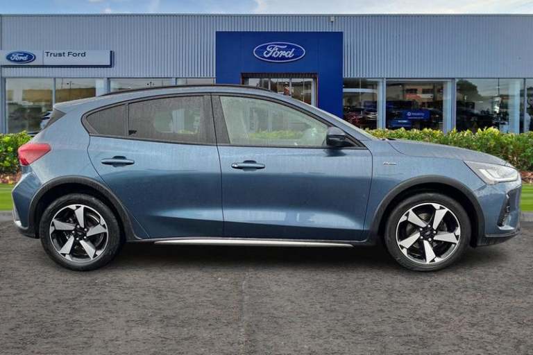 2022 Ford Focus 1.0 EcoBoost Active 5dr - 13.2 INCH DISPLAY, FRONT &amp; REAR SENSORS, CRUISE C H...