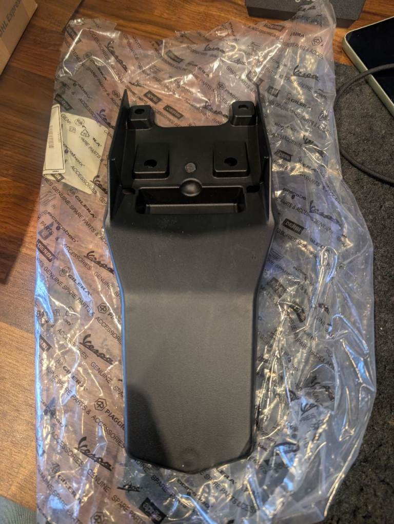 Aprillia Scooter fender