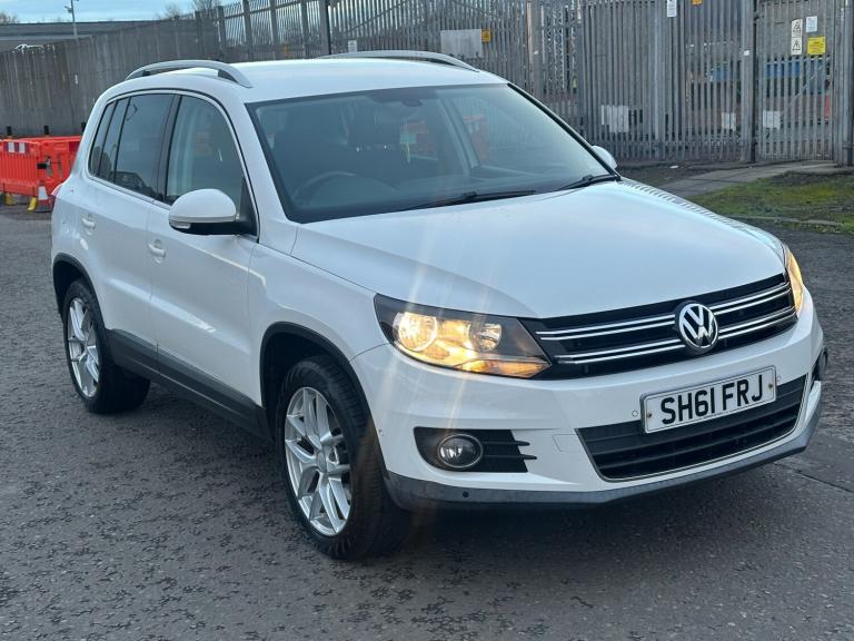 2011 Volkswagen Tiguan 2.0 TDi BlueMotion Tech Sport 5dr [2WD] ESTATE Diesel Manual