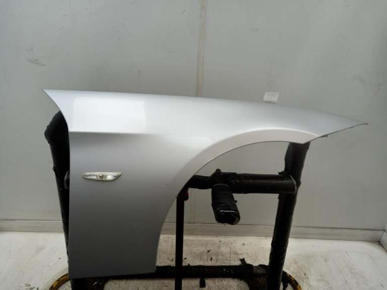 Bmw 3 Series Right Front Wing O/S 2005-2013 Titansilber Metallic (354) 5 Door E