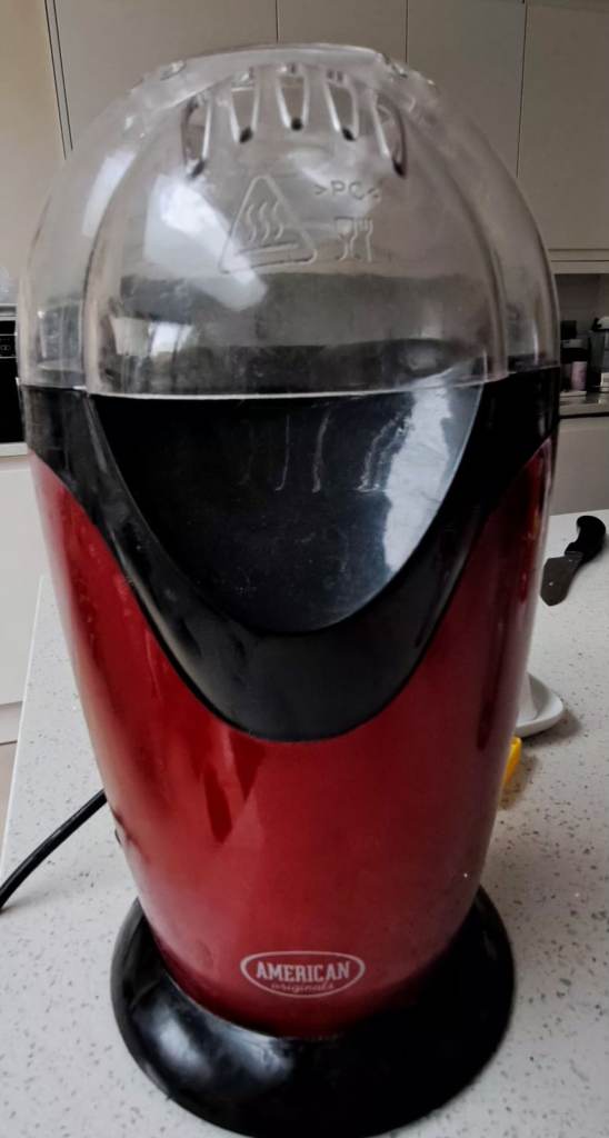 Popcorn maker