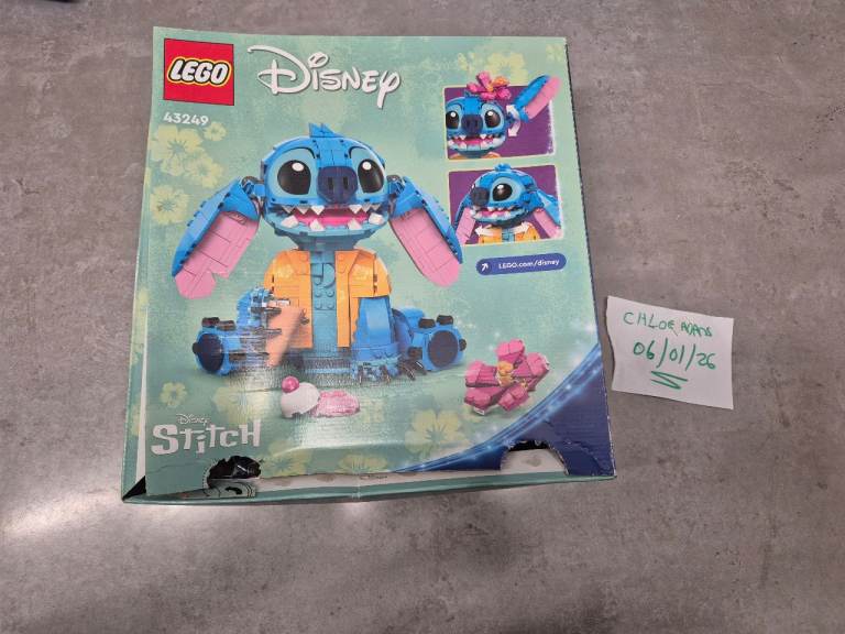 Lego stitch