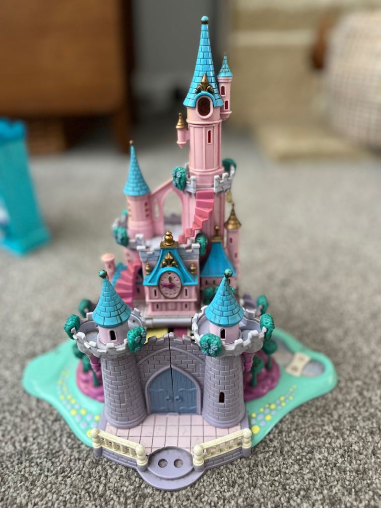 Large Polly Pocket Castle & Accessories Bundle – Good Condition