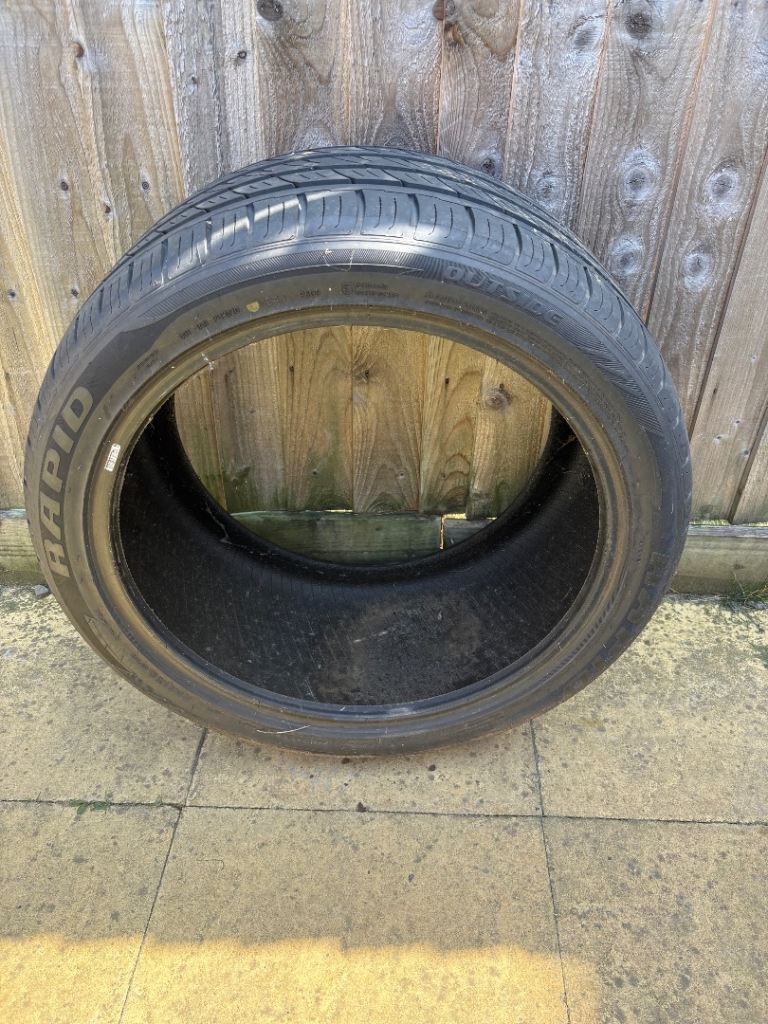 1 x tyre 315/35/ZR20