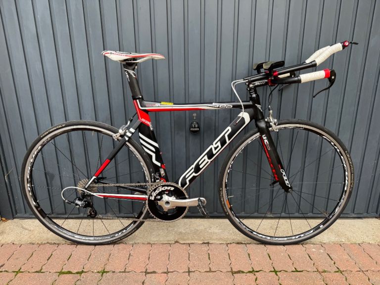 Felt S22 SL Triathlon TT bike Medium (54cm), Ultegra brakes, Fulcrum 7LG, 8.81kg