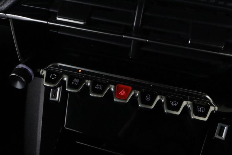 2022 Peugeot 208 1.2 PureTech Allure Premium EAT Euro 6 (s/s) 5dr HATCHBACK Petrol Automatic