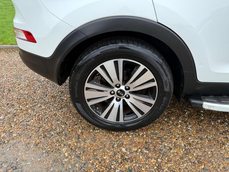 2016 Kia Sportage 1.7 CRDi EcoDynamics 3 2WD Euro 6 (s/s) 5dr ESTATE Diesel Manual