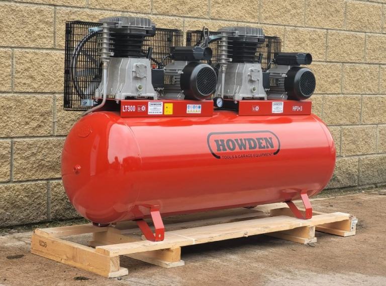 Howden 300 Litre Industrial Electric Belt Drive Tandem Air Compressor 230V 6 Hp 32 CFM