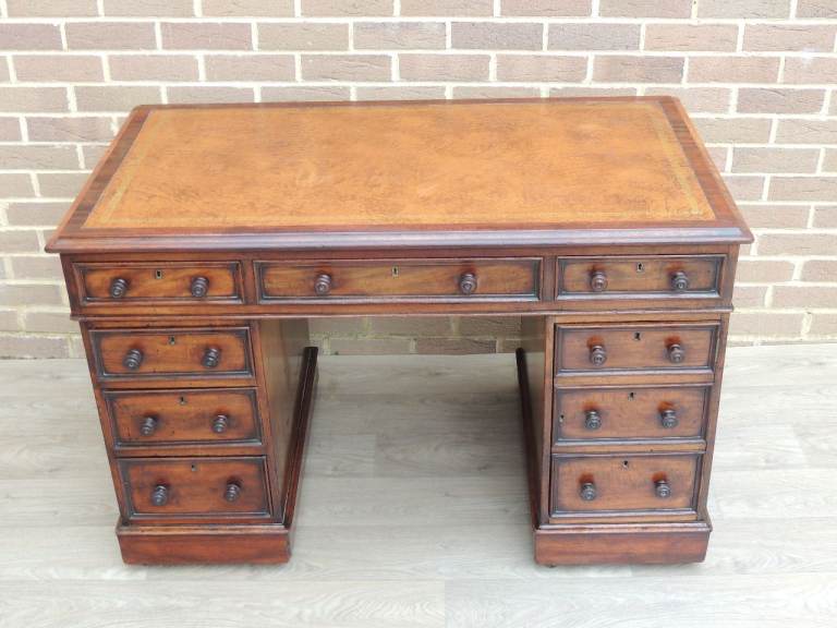 Antique Victorian Pedestal Desk (UK Delivery)