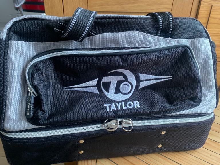 Taylor bowling bag