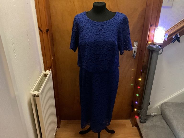 JACQUES VERT size 12 dress in IMMACULATE CLEAN CONDITION thanks.