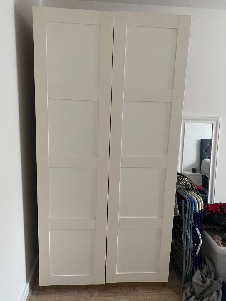 Wardrobe with internal draw