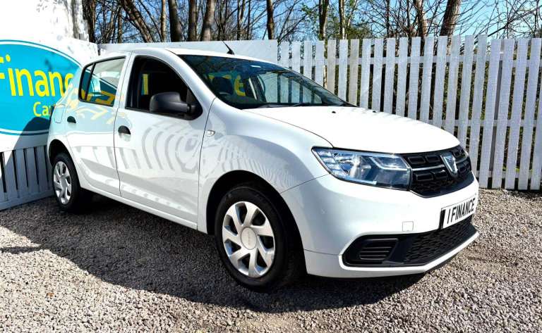 CAN'T GET CREDIT? CALL US! Dacia Sandero 1.5 dCi Ambiance (s/s), Manual - £99 DEPOSIT, £34 PER WEEK