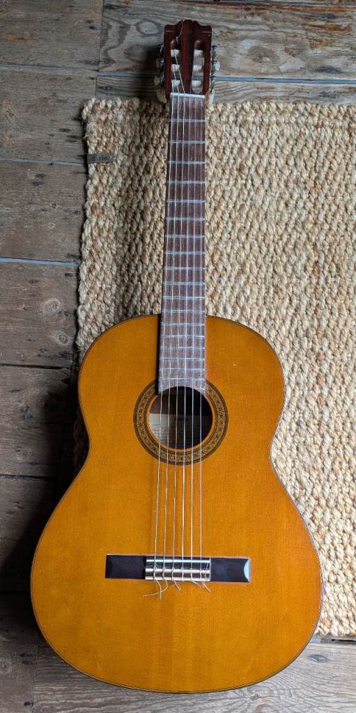 Yamaha G230