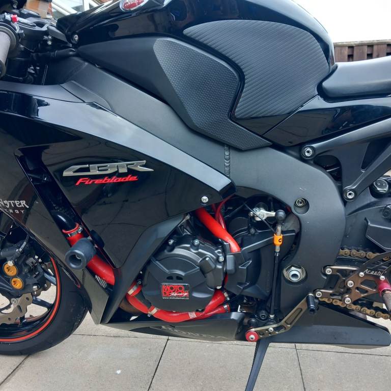 CBR FIREBLADE 1000