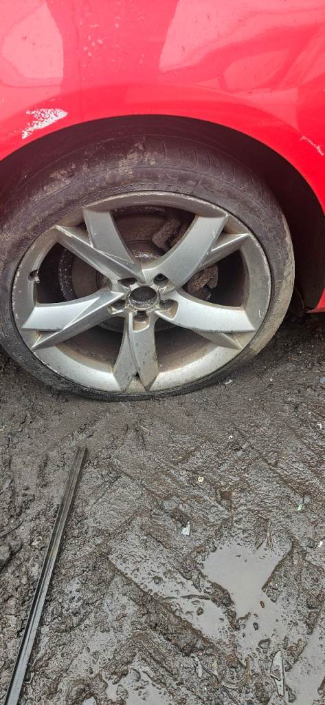 Audi a5 19 inch alloys for sale 