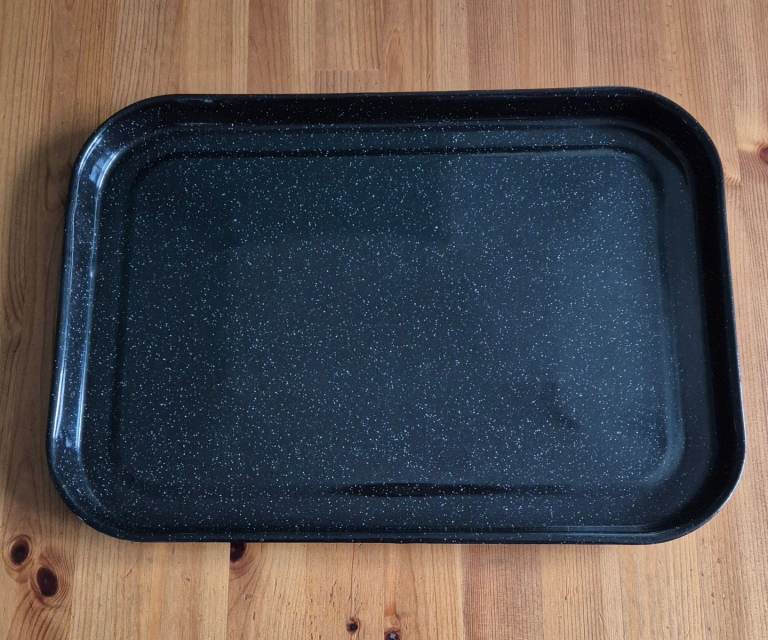 Baking Tray: Colour:Black  2 Available 