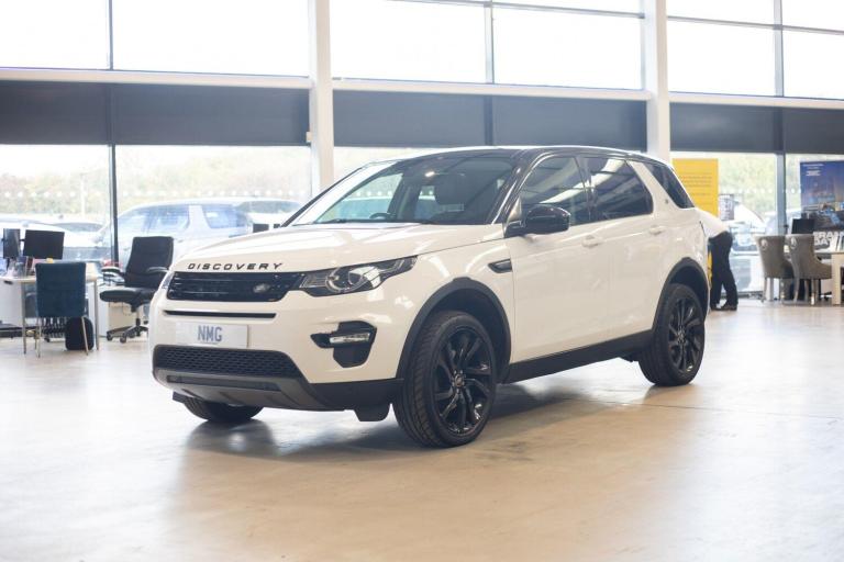 2018 Land Rover Discovery Sport 2.0 TD4 180 HSE Black 5dr Auto ESTATE DIESEL Automatic