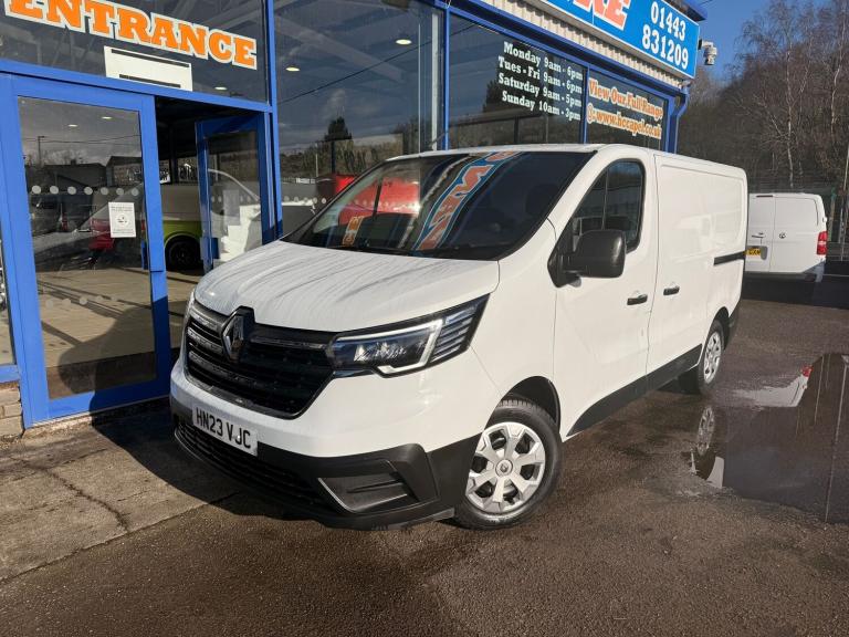 2023 Renault Trafic 2.0 dCi Blue SL28 Business Panel Van 5dr Diesel Manual L1 H1 Euro 6 130 ps Pa...