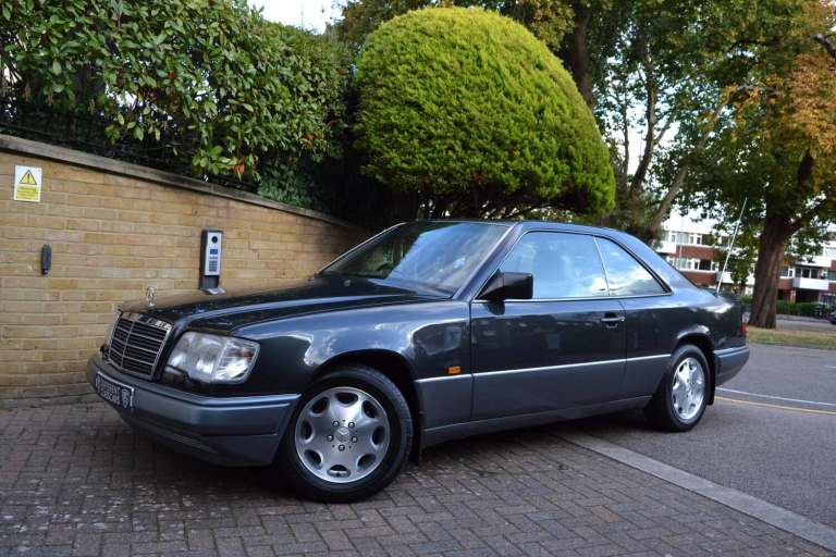1994 Mercedes-Benz E Class E320 2dr Auto [5] SALOON PETROL Automatic