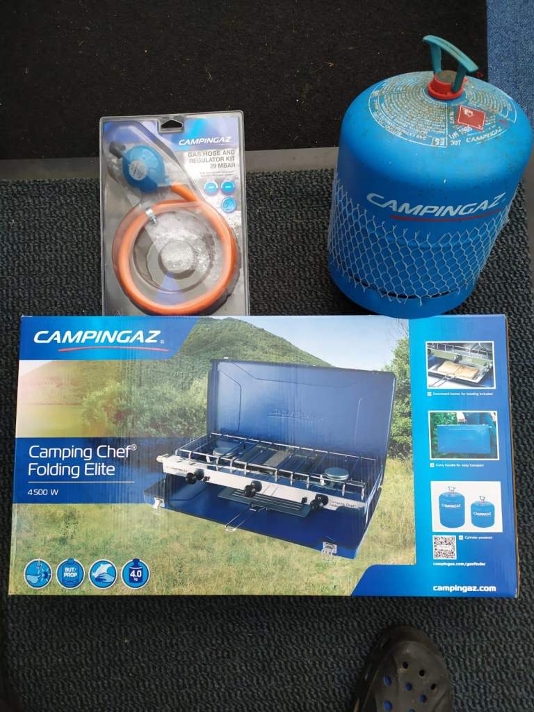 CAMPING STOVE/GAS BOTTLE/ADAPTOR