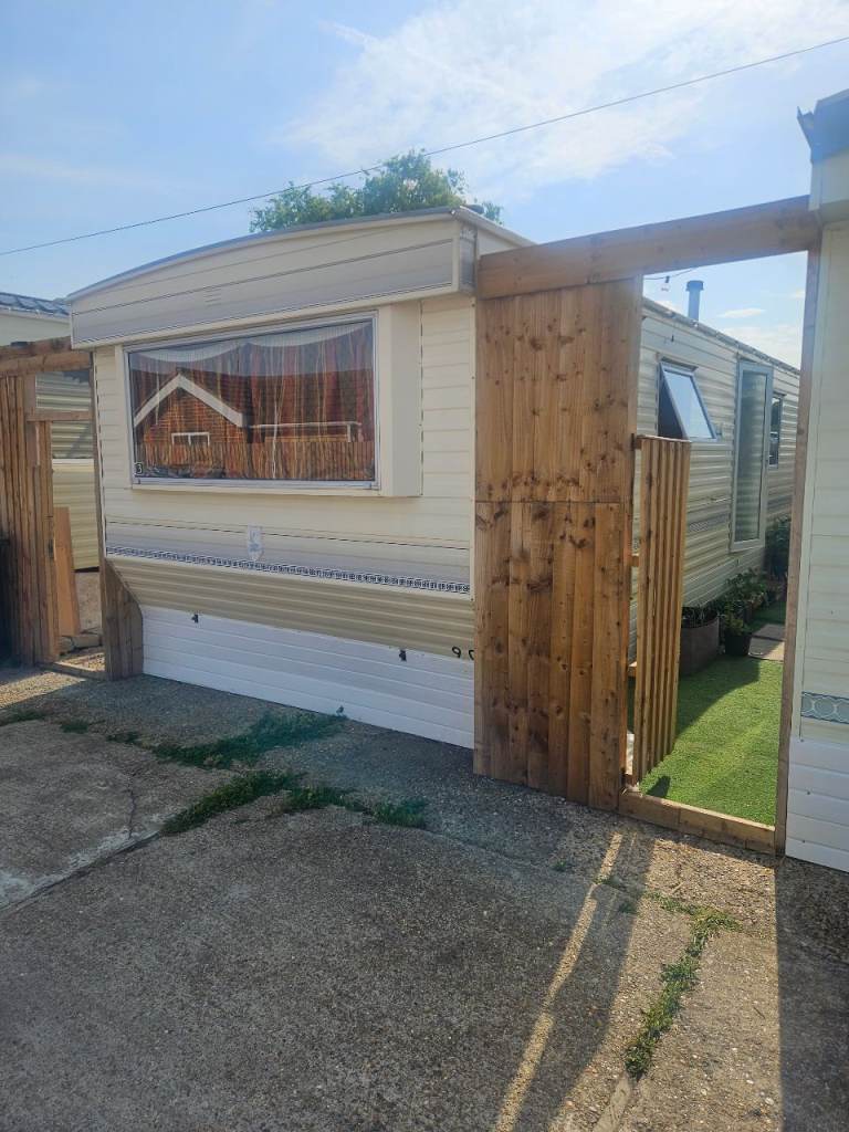 2 bed static to rent