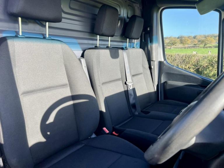 MERCEDES-BENZ SPRINTER 2.0 315 CDI L2 H2 Utility Spec With A/C White Manual Dies