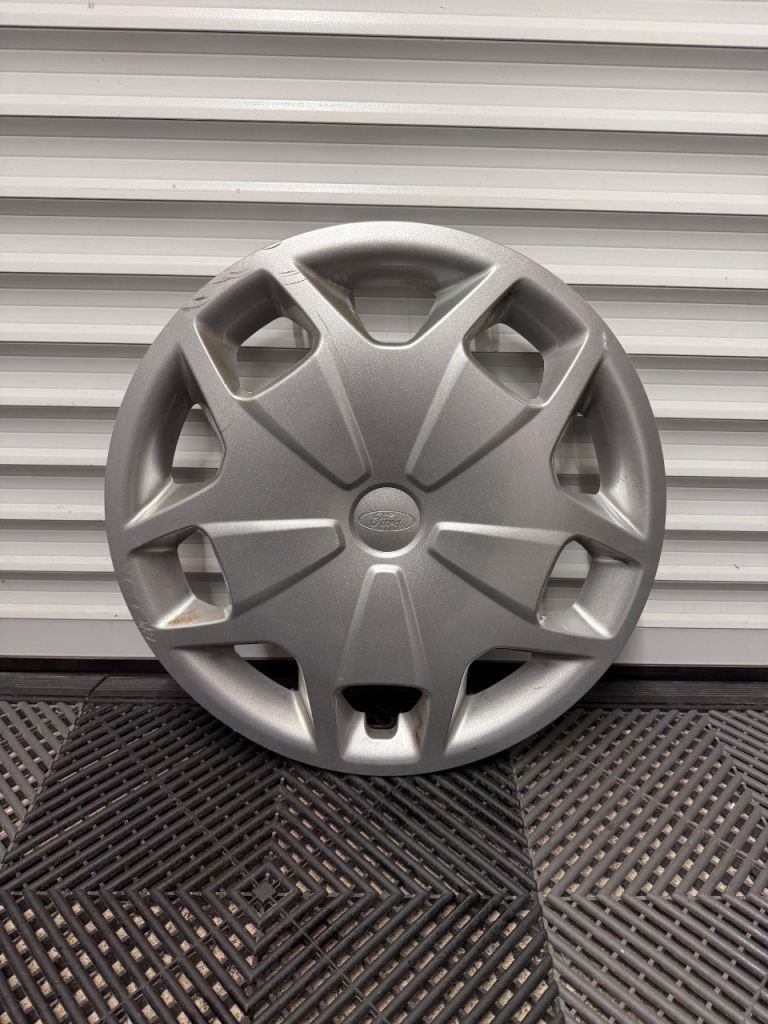 Ford Transit Custom Wheel trim