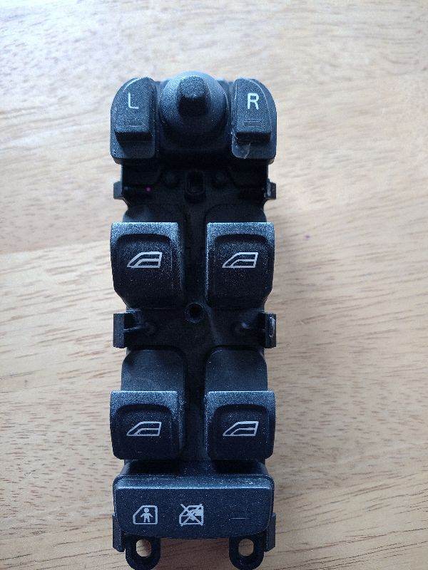 volvo v70 /2009/2012 model master window door switch